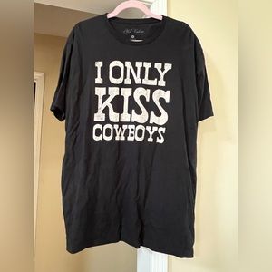 Lotus Fashion “I Only Kiss Cowboys” Graphic Tee